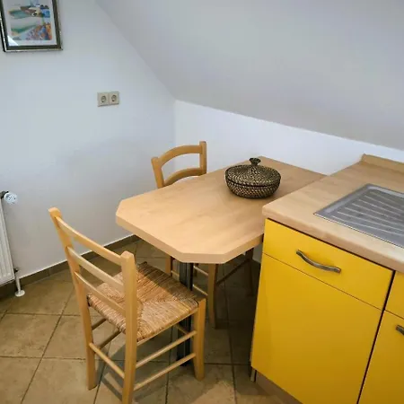 Ruhig Gelegenes Appartementhaus Mit Vso Villa *