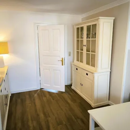 Ruhig Gelegenes Appartementhaus Mit Vso Villa *